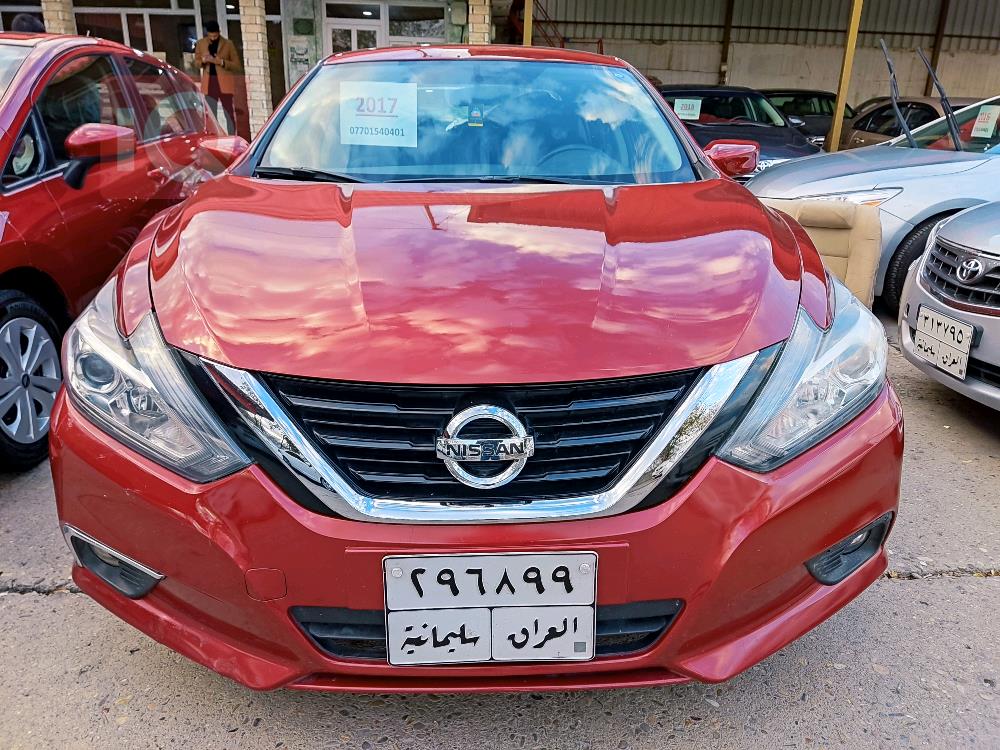 نيسان ألتيما